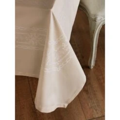 Tablecloths & Napkins VERSAILLES 7 Tablecloths & Napkins VERSAILLES -Togas 10.01.03.0033.conf 0 7 725a