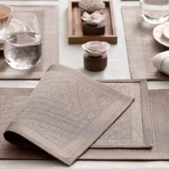 Placemat SCORBI + Beige | TOGAS 15 Placemat SCORBI + Beige | TOGAS -Togas 1 23 24 1 604f 2