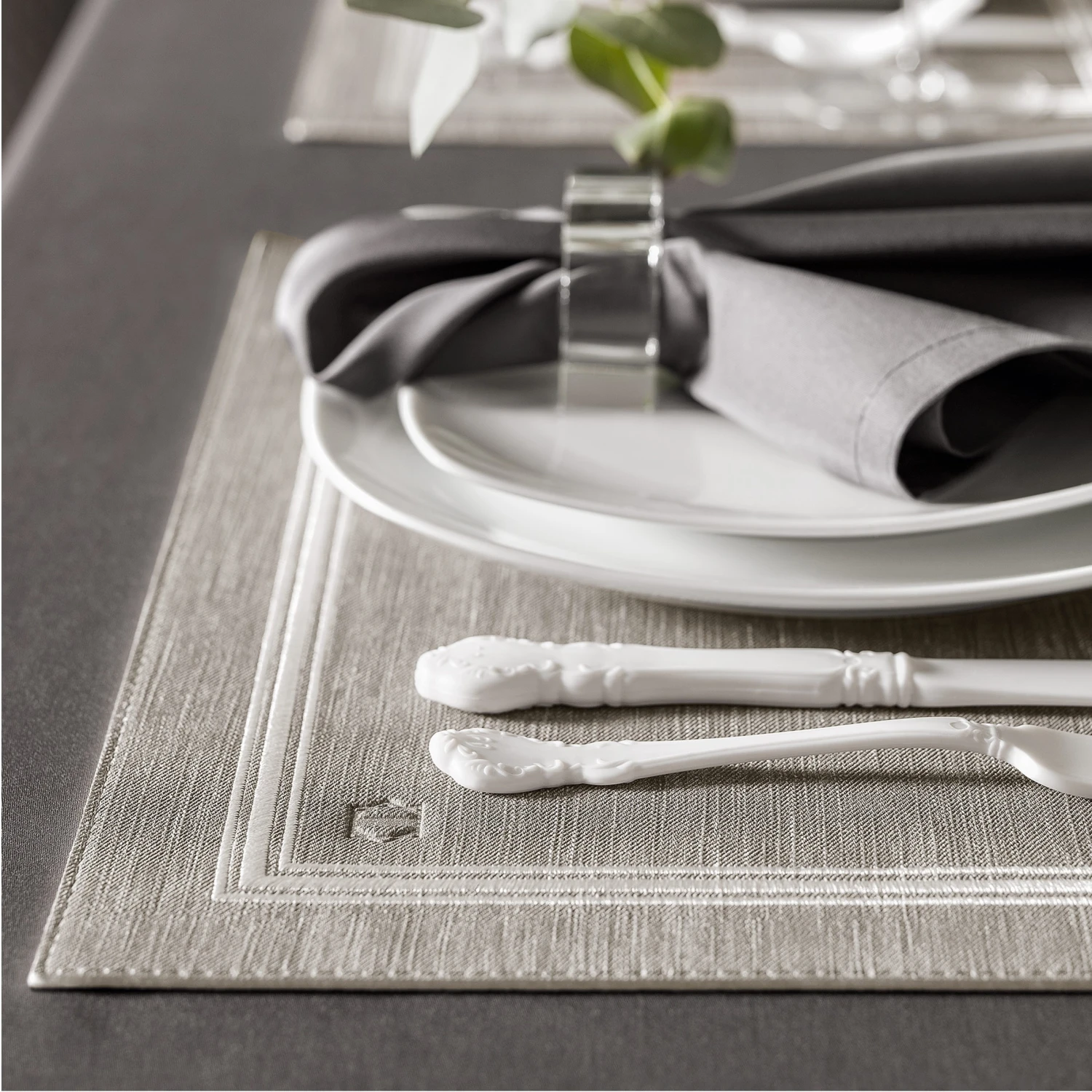 Placemat GRACE + Grey | TOGAS 9 Placemat GRACE + Grey | TOGAS - Image 7