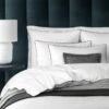 Pillowcase CLARITY -Togas CLARITY WHITE BLACK BL LS HRZNTL DTL 85b9