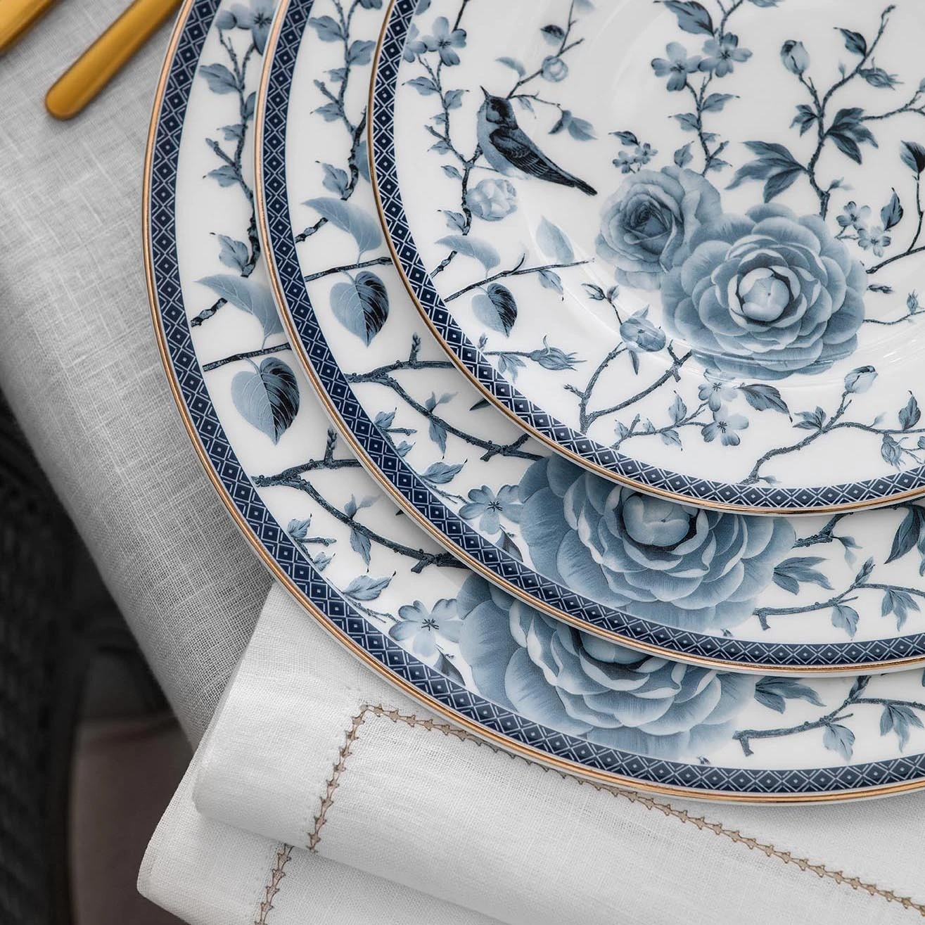 Serving Plate FIORE 3 Serving Plate FIORE