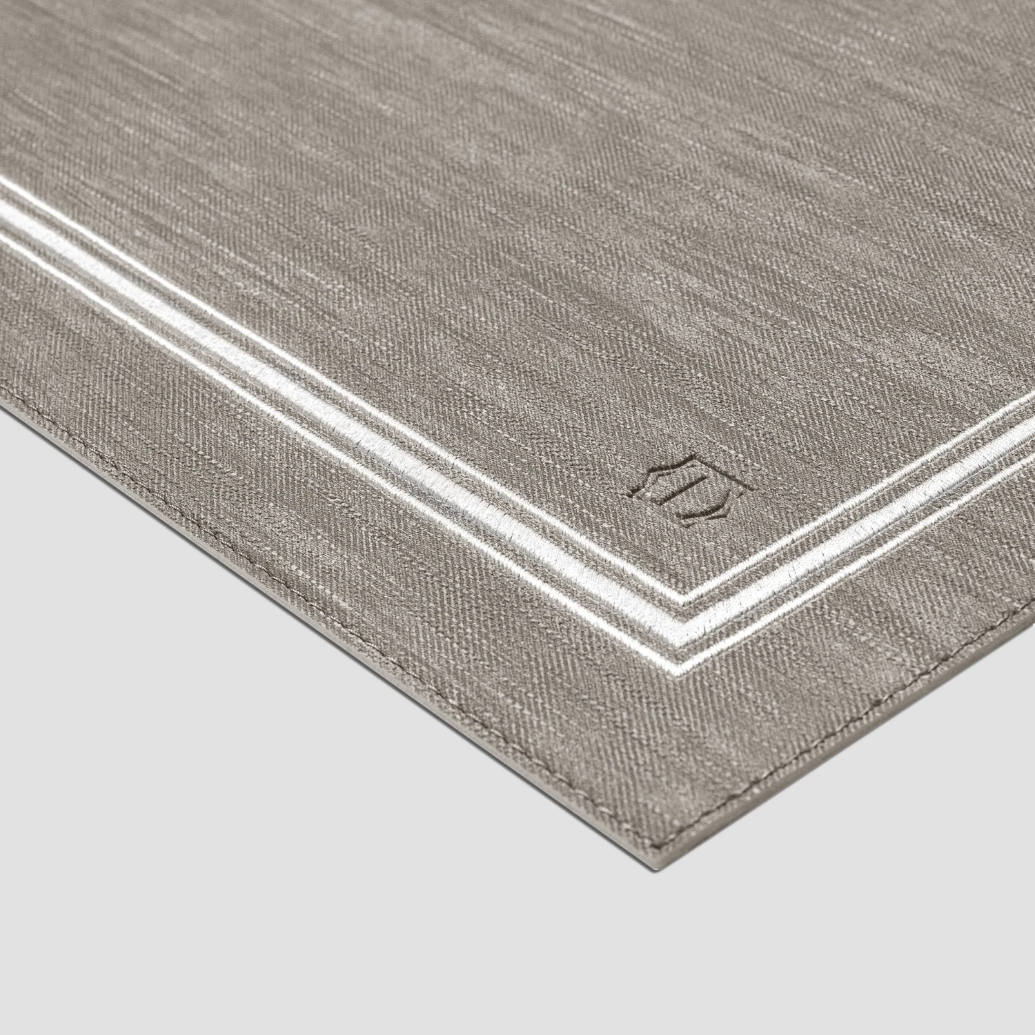 Placemat GRACE + Grey | TOGAS 5 Placemat GRACE + Grey | TOGAS - Image 3