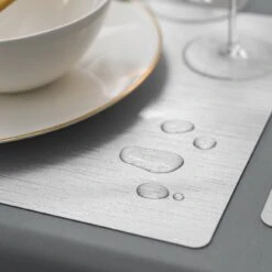 Placemat ILVY + Grey | TOGAS 11 Placemat ILVY + Grey | TOGAS -Togas OLDY SILVER PLCMT LS DTL 02 21d6
