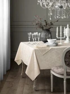 Tablecloths & Napkins ALEXANDRIA 17 Tablecloths & Napkins ALEXANDRIA -Togas alexandra tablecloth vrtcl 1 3 4