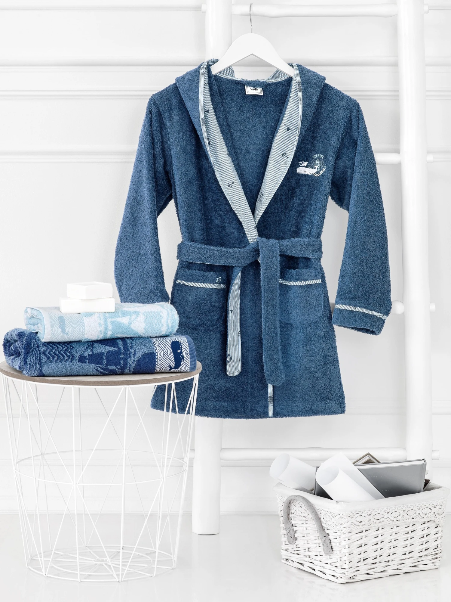 Kids Bathrobe SEA ADVENTURE 7 Kids Bathrobe SEA ADVENTURE - Image 5