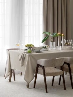 Table Linen DOMINICA 16 Table Linen DOMINICA -Togas dominic tablecloth ls vrtcl 208c