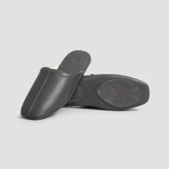Slippers GLEN + Grey | TOGAS -Togas glen graphite slippers double dtl 1366