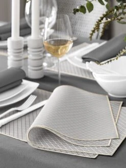 Placemat GRIFFIN + Grey | TOGAS -Togas griffin plcmt ls 02 6d50 d151