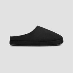 Slippers OLIVER + Black | TOGAS -Togas oliver black slippers single 1 184c