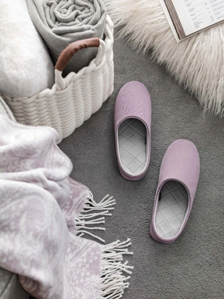 Slippers OLIVIA + Violet | TOGAS 4 Slippers OLIVIA + Violet | TOGAS - Image 2