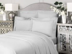 Flat Sheet PLAZA -Togas plaza grey white bl hrzntl 1 8197