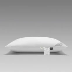 Pillow ROYAL -Togas royal pllw front lbl us 1 761d