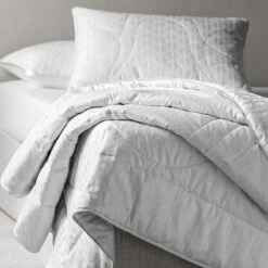 Comforter VIENTO -Togas viento quilt pillow ls hover 3 1 5b06